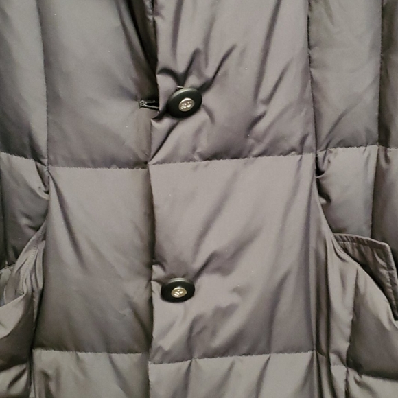GORGEOUS NWT ST. JOHN WINTER COAT - Picture 9 of 9